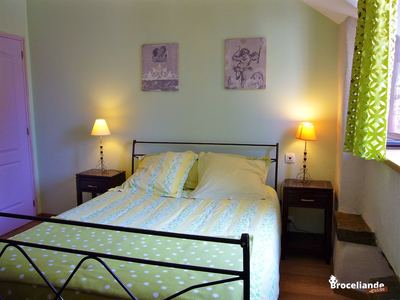 Chambre lit 2 places - Gîte de l'Étang de l'Aune